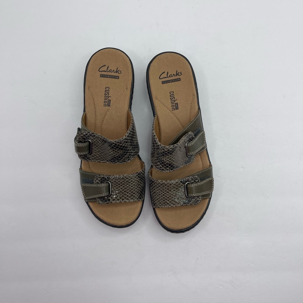 Clarks Delano Fenela Slide Size 6M Faux Snake Skin